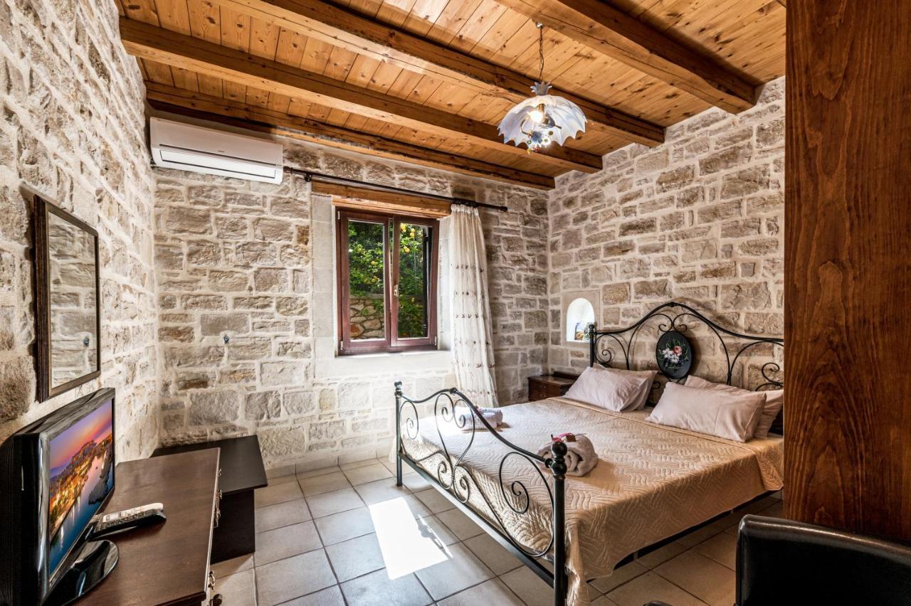 Villa Despina Prines  Exterior photo