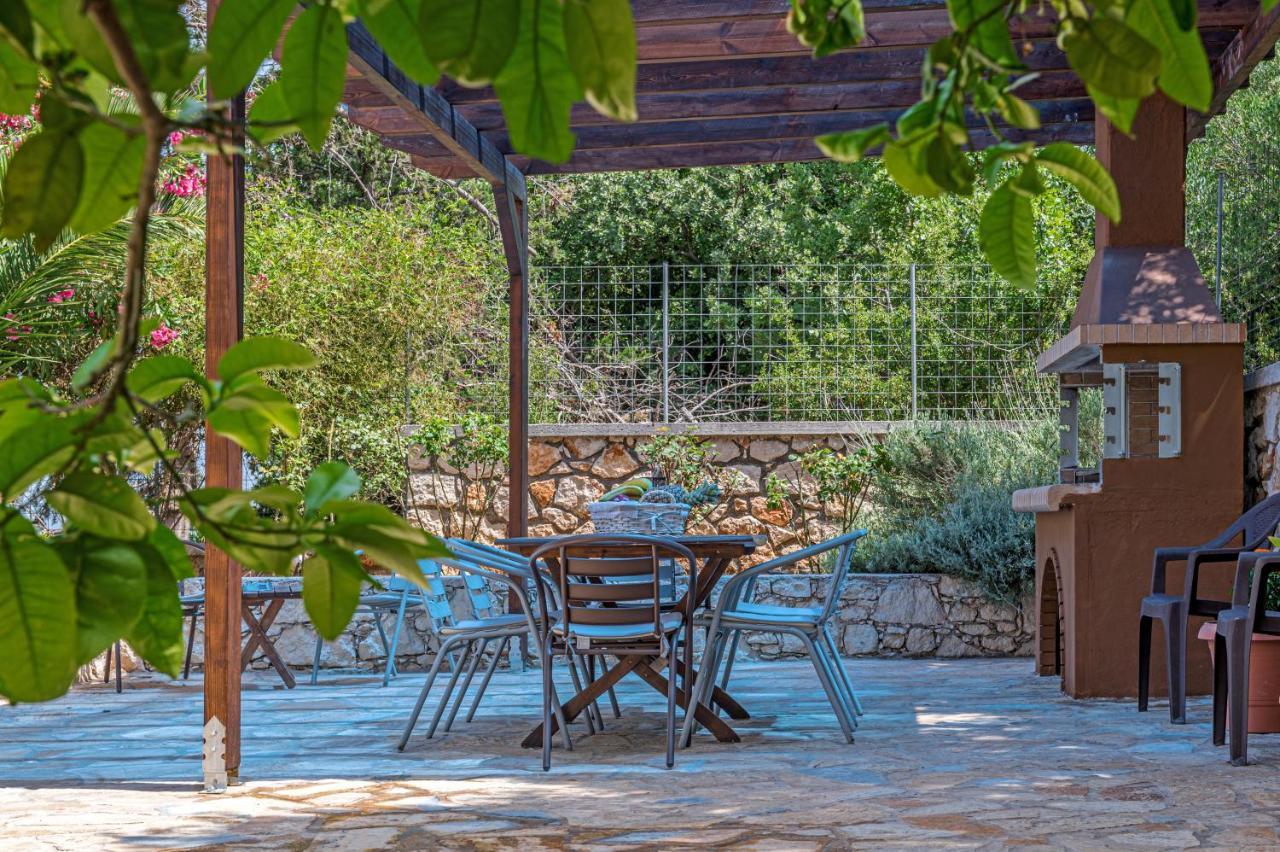 Villa Despina Prines  Exterior photo
